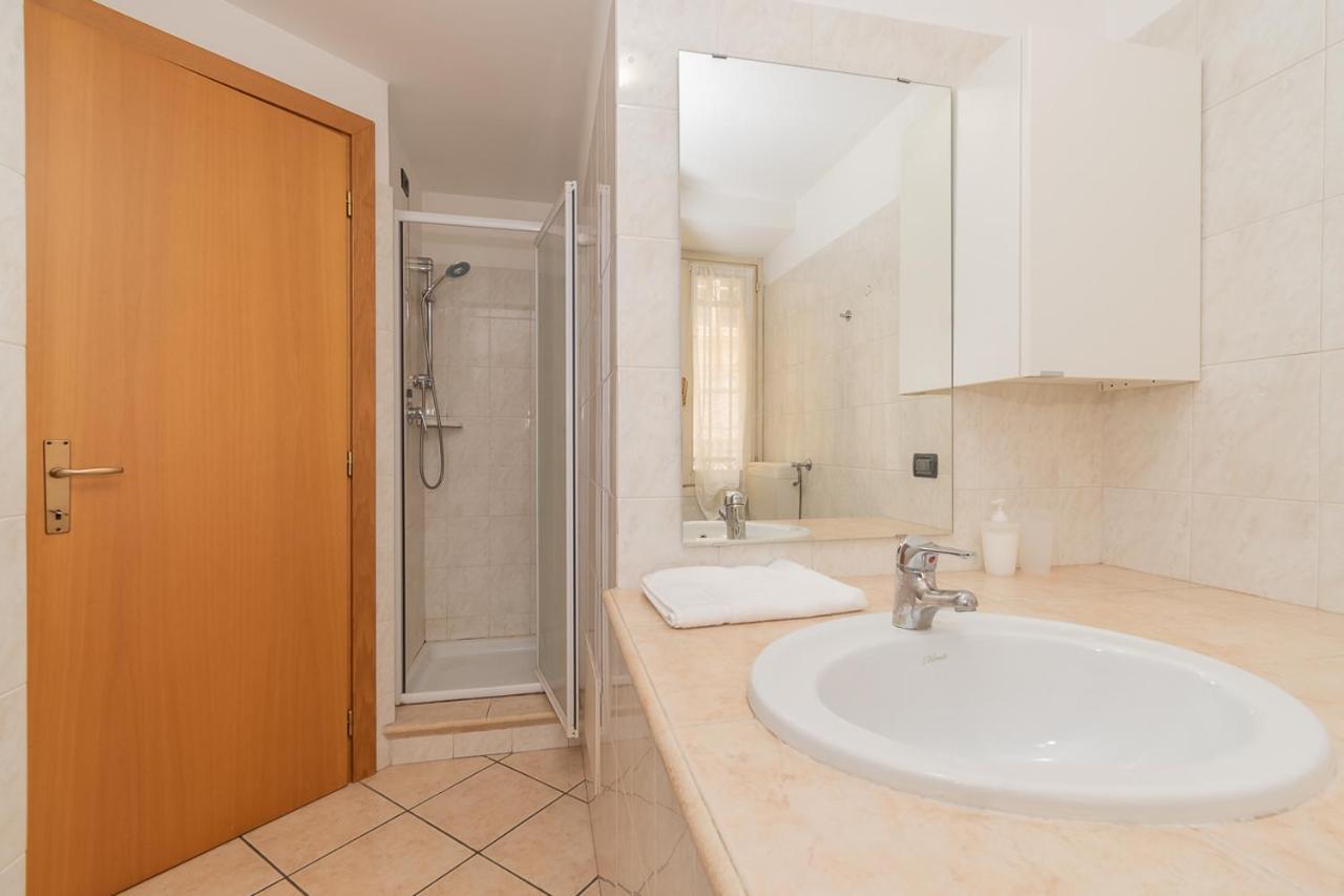 Appartamento Bilocale 1 Piazza Vittoria - Affitti Brevi Italia Brescia Exterior foto