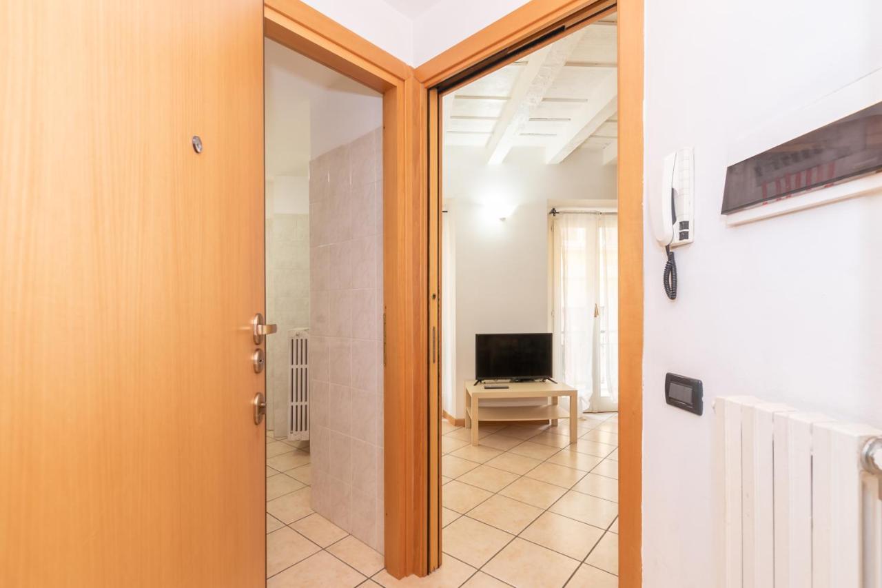 Appartamento Bilocale 1 Piazza Vittoria - Affitti Brevi Italia Brescia Exterior foto